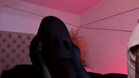 Snapshot of melanny_luv chatting on 07-24-26, 12:08 MelanyLuv online show from 07-24-26, 12:08