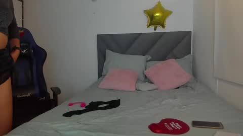 melany_arizaaa online show from 03-01-25, 01:43