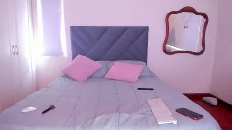 Snapshot of melany_arizaaa chatting on 06-17-26, 10:32 melany_arizaaa online show from 06-17-26, 10:32