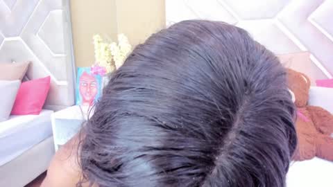 Melanie online show from 01-28-25, 05:46