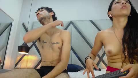 melanyandethan online show from 12-18-25, 11:11