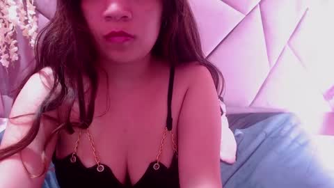 Snapshot of melanycarter18 chatting on 12-14-24, 11:12 MelanyCarter18 online show from 12-14-24, 11:12