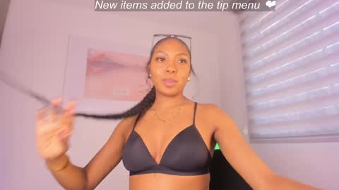 Snapshot of melanyriz chatting on 06-01-26, 10:11 melanyriz online show from 06-01-26, 10:11