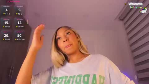 Snapshot of melanyriz chatting on 06-08-26, 05:52 melanyriz online show from 06-08-26, 05:52