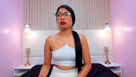 Melany online show from 04-09-26, 05:51