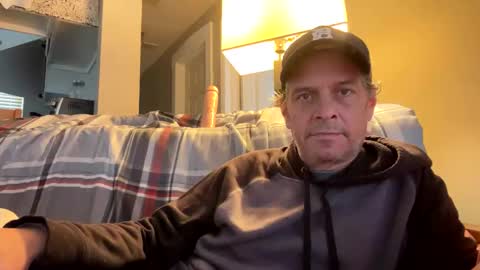 Tan lines online show from 12-01-25, 06:24