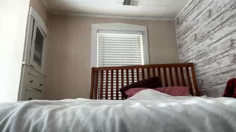 Tan lines online show from 02-01-26, 07:23