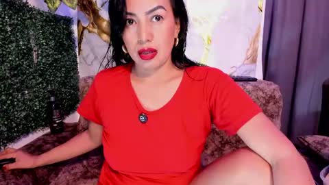 Snapshot of meleekxxx chatting on 06-22-26, 08:17 MeleekXXX online show from 06-22-26, 08:17