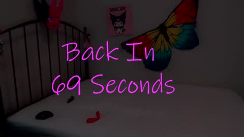 Snapshot of melhoho chatting on 12-05-24, 06:32 Snow Hobot online show from 12-05-24, 06:32