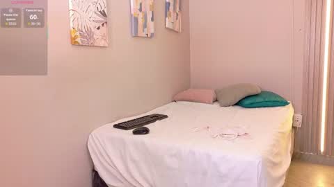 meli_peach online show from 07-09-26, 03:05