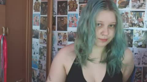 Snapshot of melibooo chatting on 06-24-26, 02:43 Meli online show from 06-24-26, 02:43