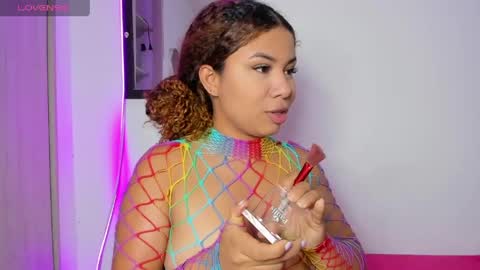 Snapshot of melinamartins chatting on 06-05-26, 09:53 M E L I N A online show from 06-05-26, 09:53