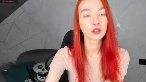 Snapshot of melisa_cox chatting on 10-22-25, 01:28 Melisa online show from 10-22-25, 01:28