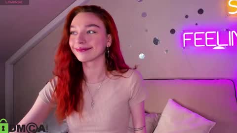 Snapshot of melisa_cox chatting on 11-04-25, 12:54 Melisa online show from 11-04-25, 12:54