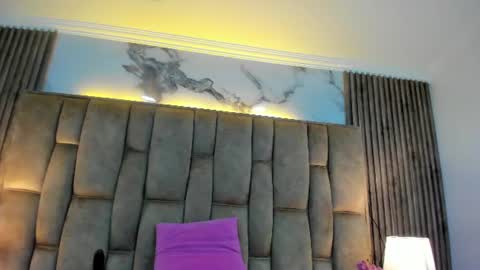 Snapshot of melisa_garcia chatting on 06-20-26, 10:51 Melissa online show from 06-20-26, 10:51