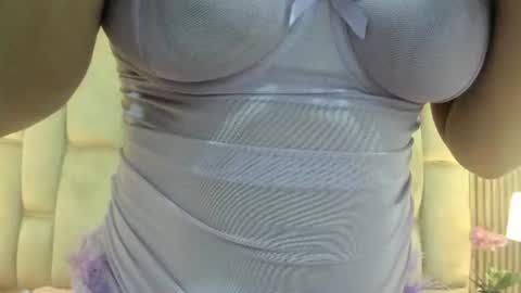 Snapshot of melisa_garcia chatting on 06-29-26, 11:10 Melissa online show from 06-29-26, 11:10
