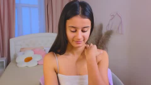 Victoria online show from 12-06-24, 07:21