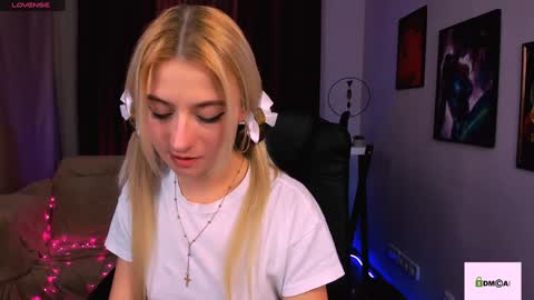 Melisa online show from 12-14-24, 10:18