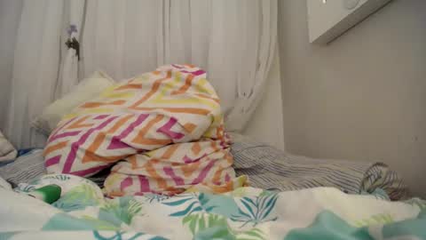 Snapshot of melishanton chatting on 06-17-26, 12:57 melishanton online show from 06-17-26, 12:57