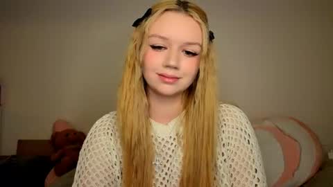 Mel or Lissa 3 Welcome here online show from 06-18-26, 08:24