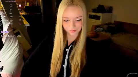 Mel or Lissa 3 Welcome here online show from 07-28-26, 07:39