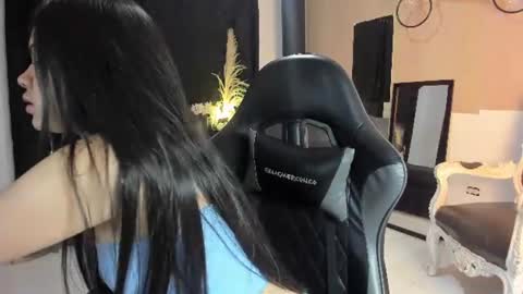 Snapshot of melissa___saenz chatting on 06-14-26, 11:56 melissa___saenz online show from 06-14-26, 11:56
