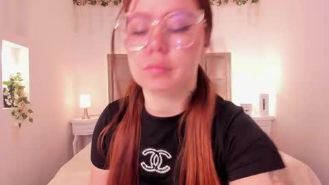 melissa_es online show from 03-10-26, 12:43