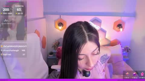 Snapshot of melissa_koster chatting on 02-11-25, 08:26 Melissa 3 online show from 02-11-25, 08:26