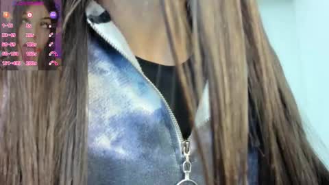 Snapshot of melissa_koster chatting on 09-21-25, 06:26 Melissa 3 online show from 09-21-25, 06:26