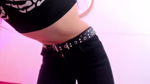 Melissa 3 online show from 03-28-26, 01:16