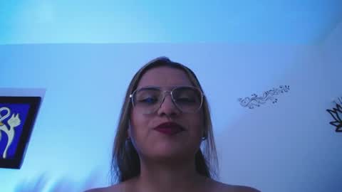 Snapshot of melissa_rhodes chatting on 07-09-26, 11:14 Melissa online show from 07-09-26, 11:14