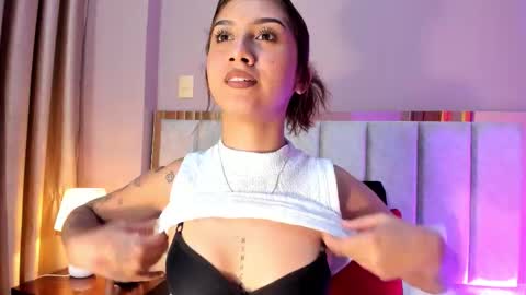 Melissa online show from 12-04-25, 12:20