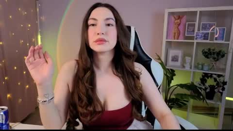 Snapshot of melissachaarm_ chatting on 04-16-26, 11:11 Melissa online show from 04-16-26, 11:11