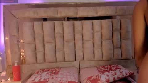 Snapshot of melissalove3 chatting on 12-02-25, 03:56 melissalove3 online show from 12-02-25, 03:56