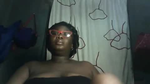 Snapshot of melissaperks chatting on 05-24-26, 06:35 Melissa online show from 05-24-26, 06:35