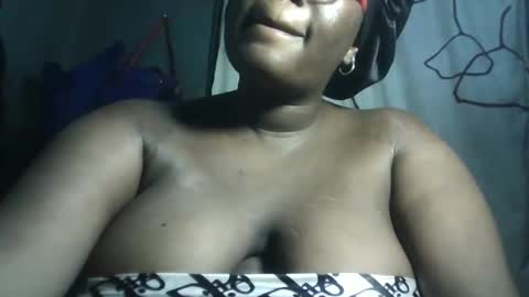 Snapshot of melissaperks chatting on 05-25-26, 07:09 Melissa online show from 05-25-26, 07:09