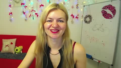 Snapshot of melissatylerbb chatting on 04-01-26, 01:41 Melissa online show from 04-01-26, 01:41