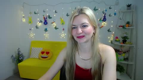 Snapshot of melissatylerbb chatting on 04-06-26, 11:11 Melissa online show from 04-06-26, 11:11