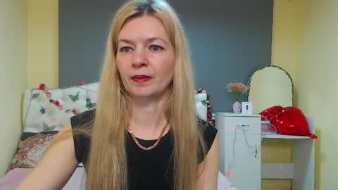 Snapshot of melissatylerbb chatting on 04-19-26, 05:40 Melissa online show from 04-19-26, 05:40