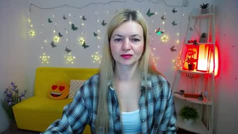 Snapshot of melissatylerbb chatting on 04-29-26, 11:58 Melissa online show from 04-29-26, 11:58