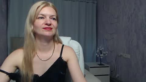 Snapshot of melissatylerbb chatting on 07-07-26, 08:51 Melissa online show from 07-07-26, 08:51