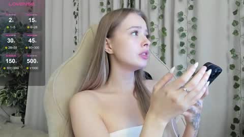 mell milles online show from 10-30-25, 01:56