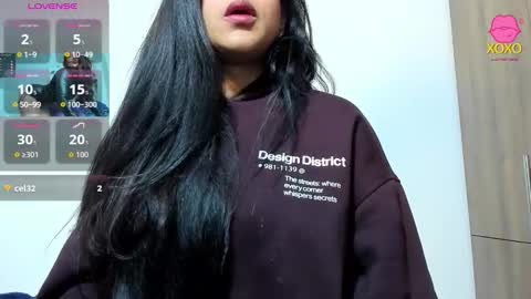 mellanie online show from 11-25-25, 10:04