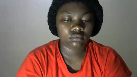 Snapshot of mellcy chatting on 02-01-25, 02:58 mell online show from 02-01-25, 02:58