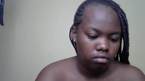 Snapshot of mellcy chatting on 02-12-25, 05:26 mell online show from 02-12-25, 05:26