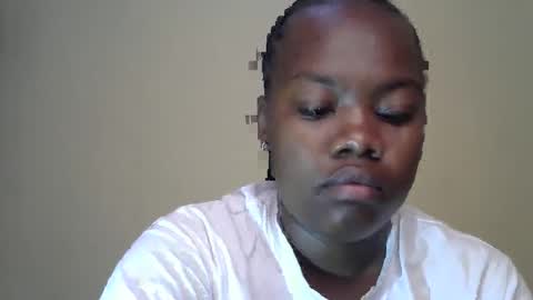 Snapshot of mellcy chatting on 02-17-25, 04:20 mell online show from 02-17-25, 04:20