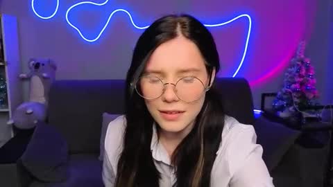 mellhyees online show from 01-14-26, 05:40