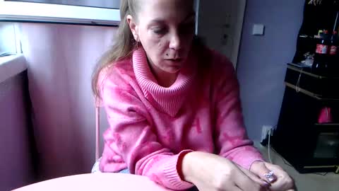 Melli online show from 09-18-25, 02:41