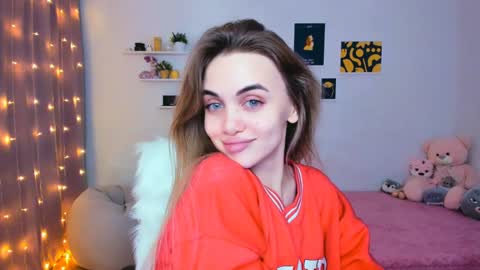 Tessa online show from 12-26-24, 08:39