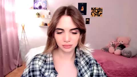 Tessa online show from 02-23-25, 01:13